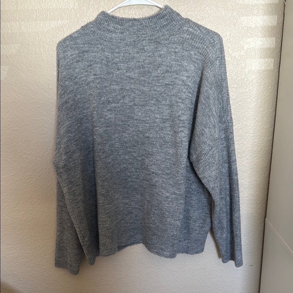 Gray Sweater - Picture 3 of 3